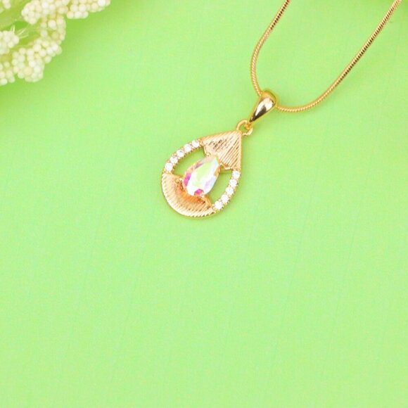 "Teardrop Pendant with White Rainbow Stone and Gold Frame Design, XPPT1686 - Picture 13 of 13